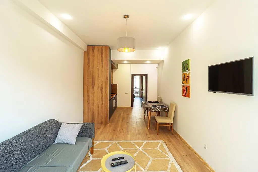 Cozy 1Br Apartment In Historical Part- By Wehost Tbilisi